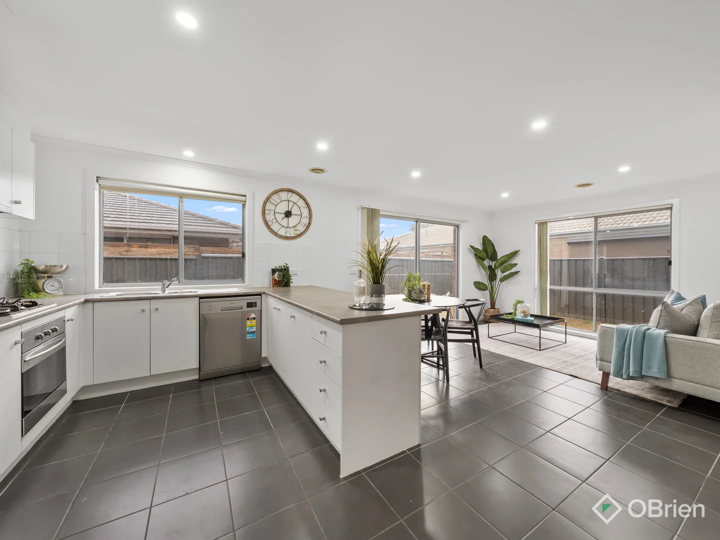 Additional image 5 of 81 Hatchlands Drive, Deer Park VIC 3023