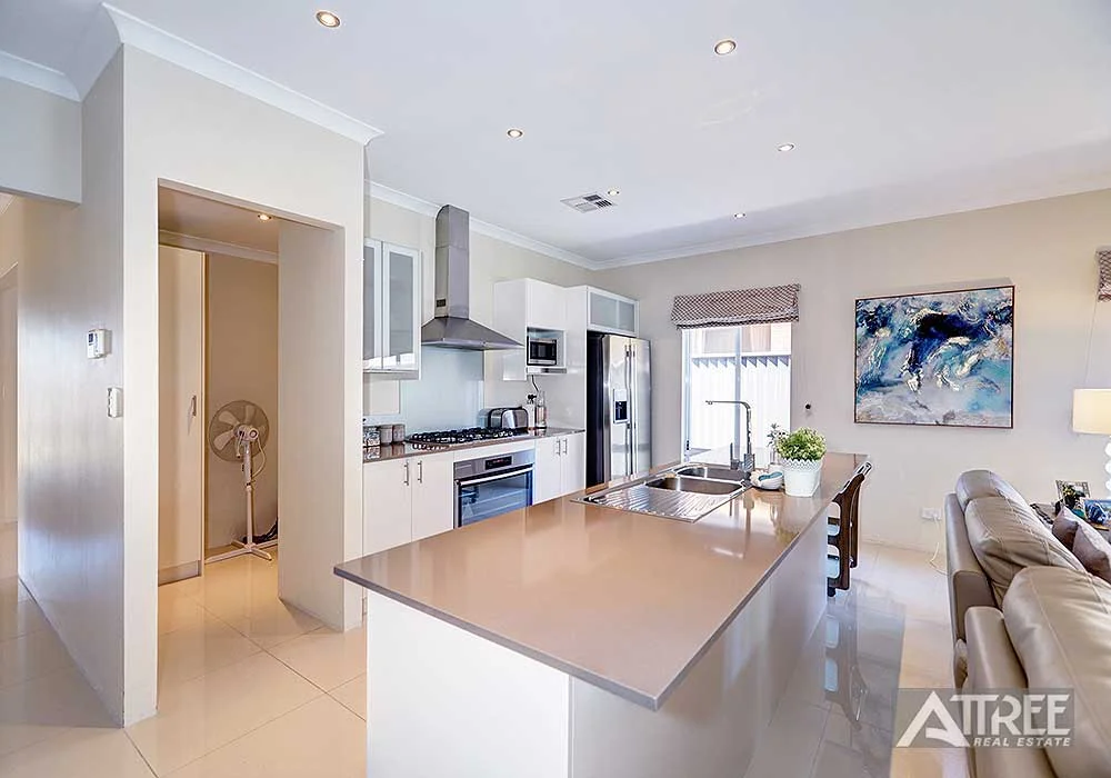 Additional image 5 of 100 Dovedale Street, Harrisdale WA 6112