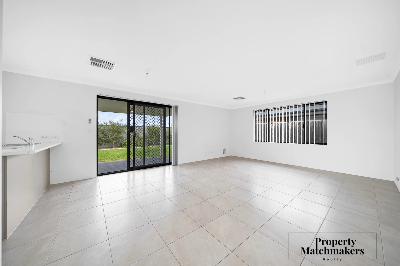 Additional image 16 of 61A Brixton Crescent, Ellenbrook WA 6069