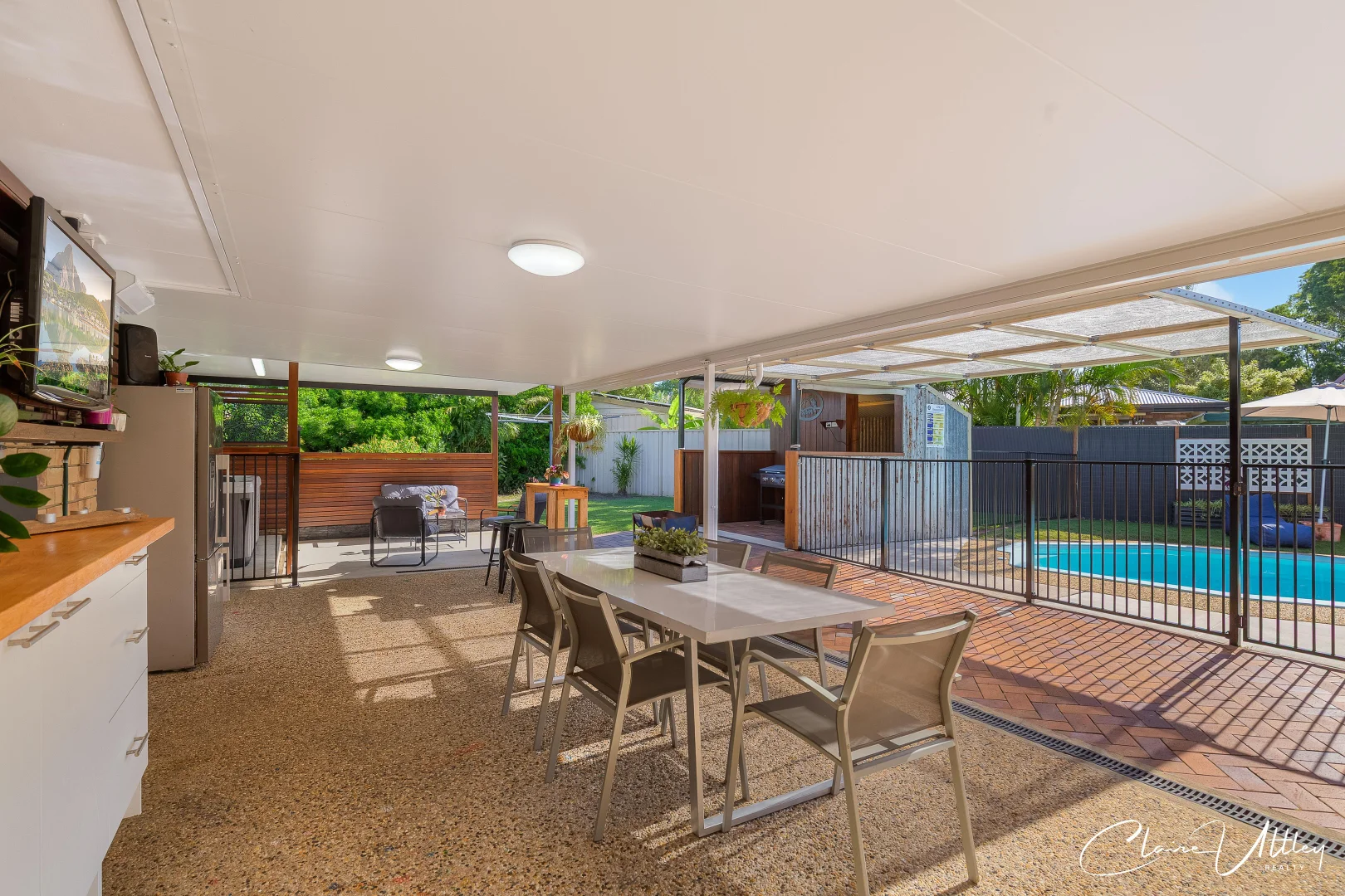 Additional image 6 of 15 Hawaii Crescent, Banksia Beach QLD 4507