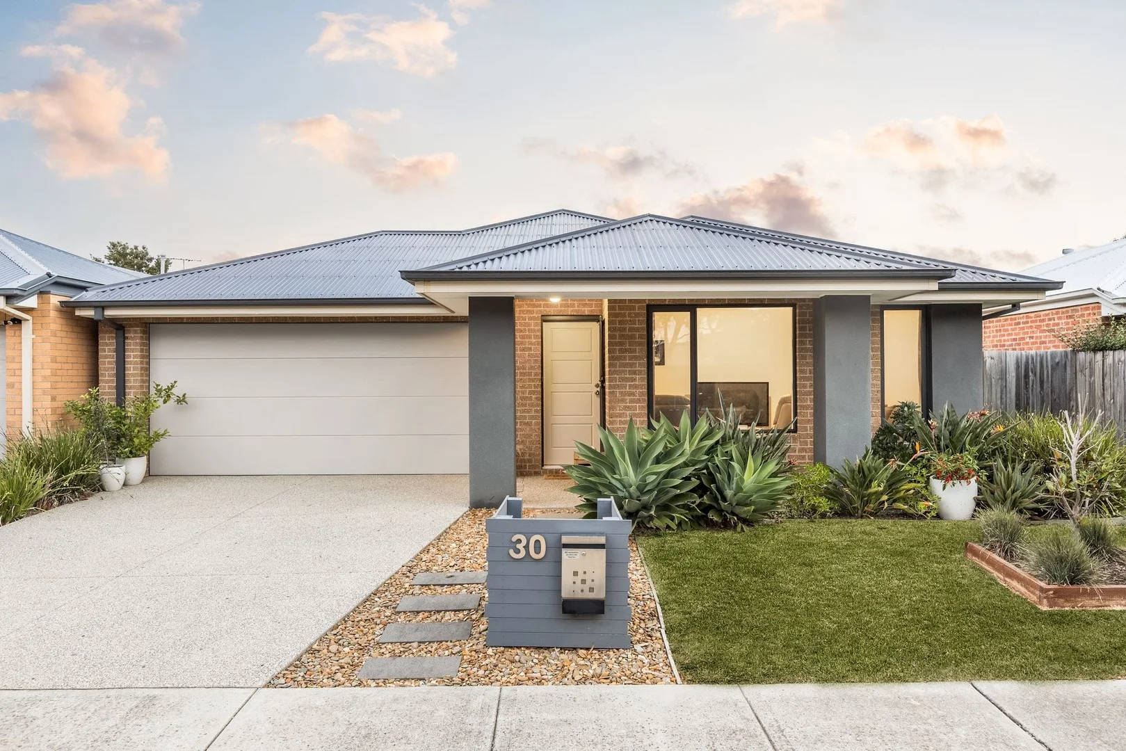 30 Rocky Point Road, Armstrong Creek VIC 3217