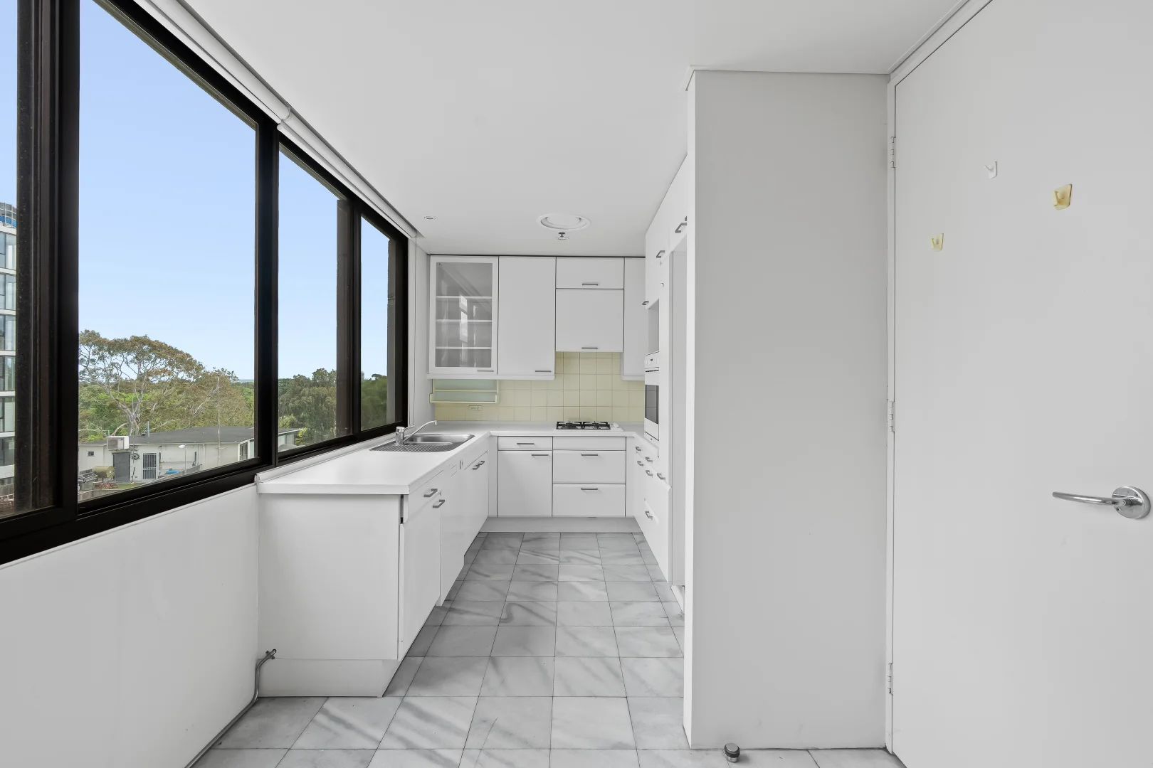 Additional image 3 of 6C/29 Queens Road, Melbourne VIC 3004