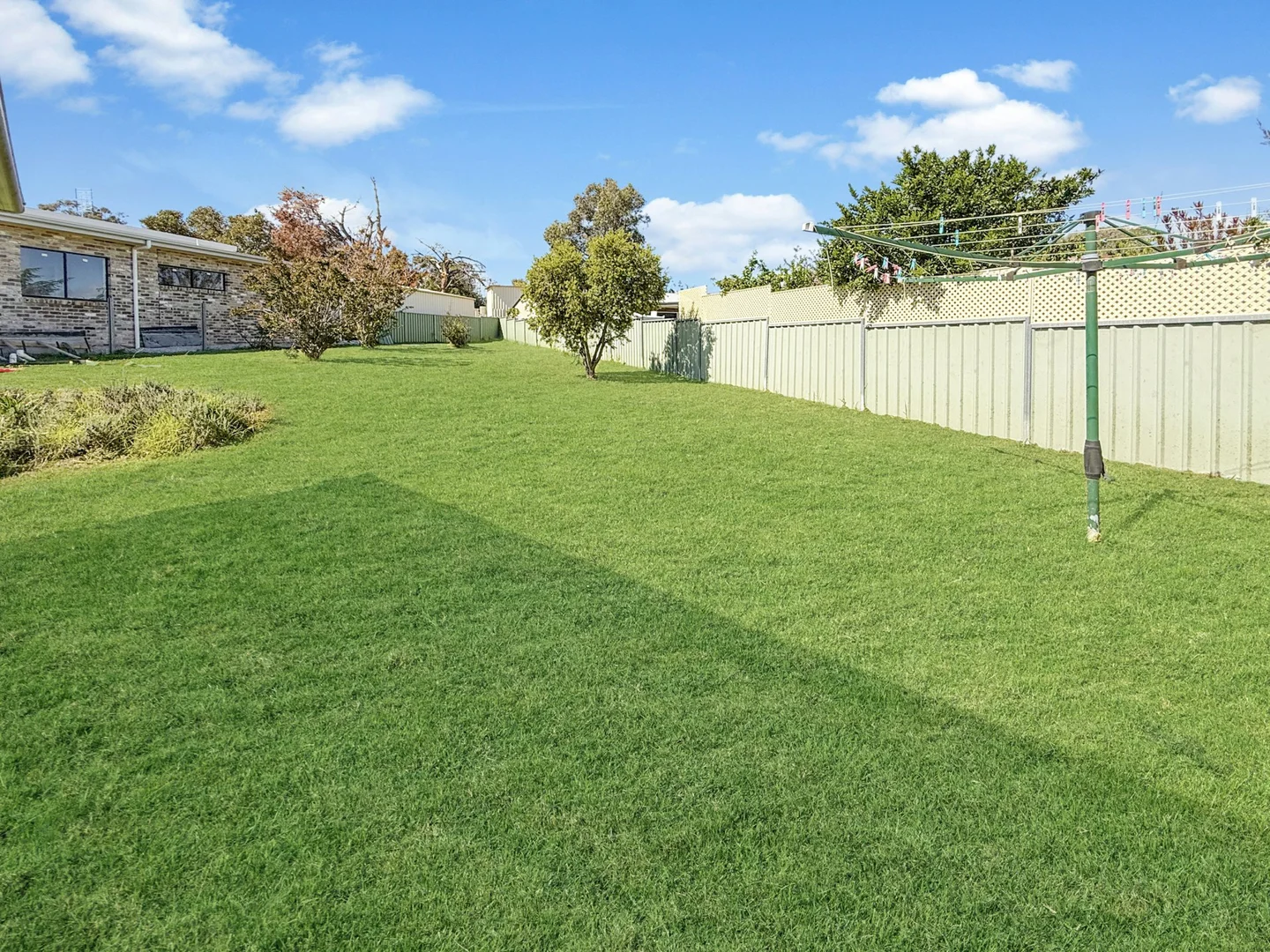 Additional image 16 of 10 Angel Court, Young NSW 2594