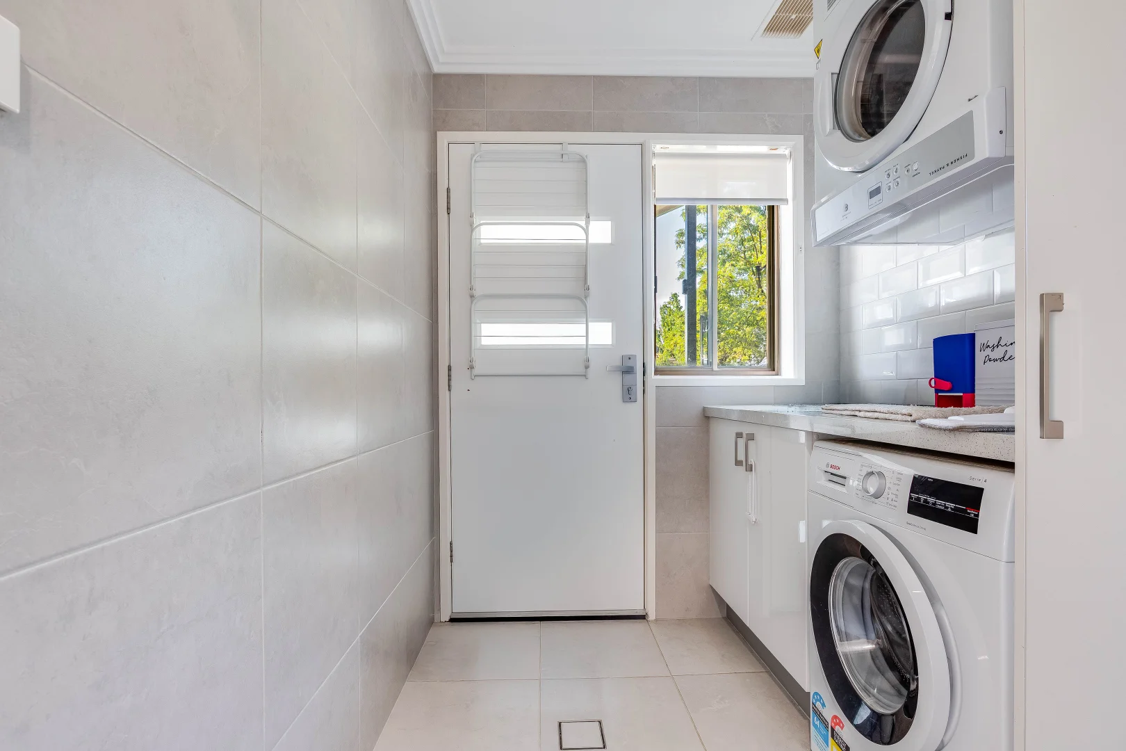 Additional image 14 of 322 Bimbadeen Avenue, East Albury NSW 2640