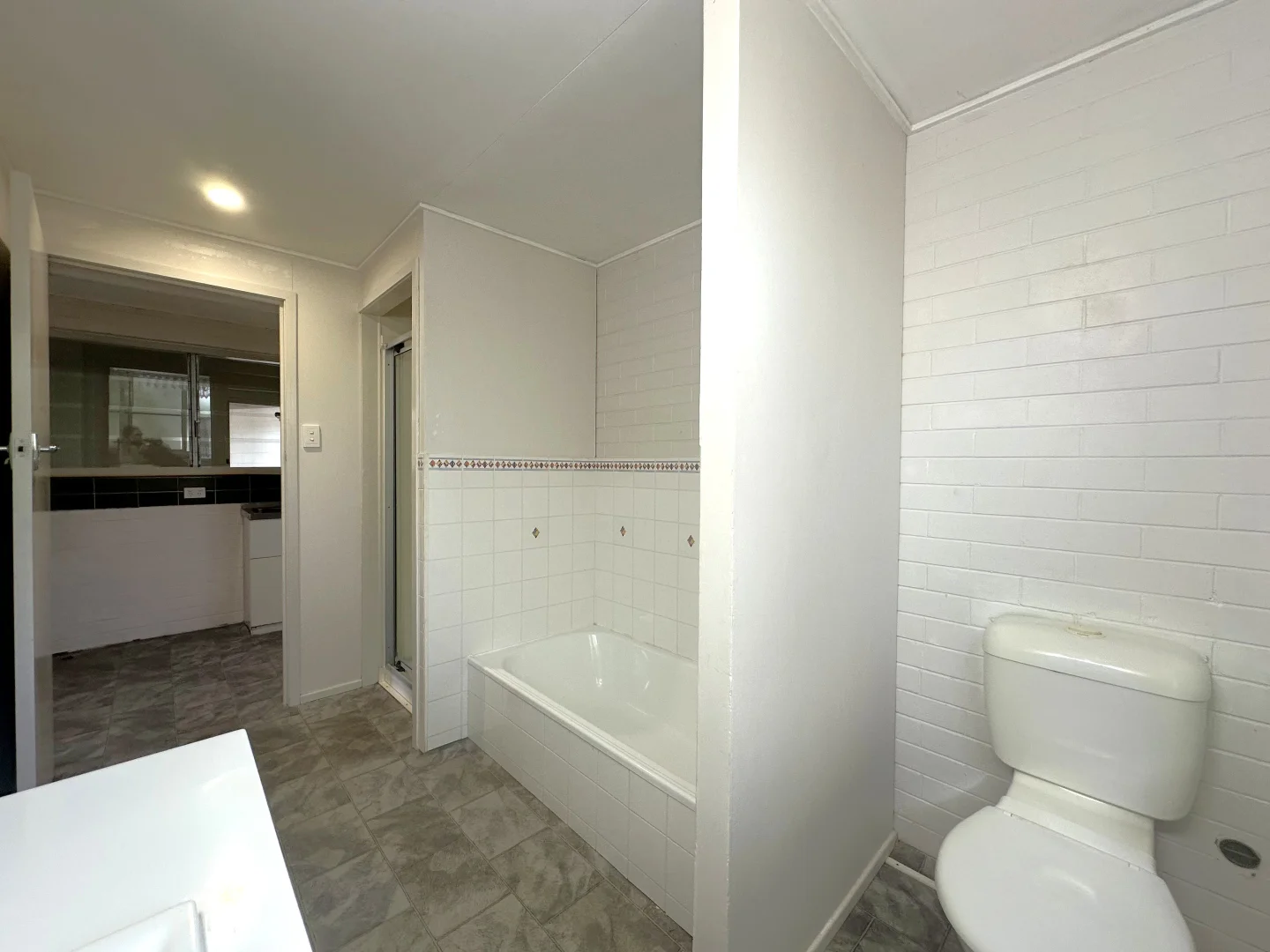 Additional image 11 of 3/38 Rehbein Avenue, Qunaba QLD 4670