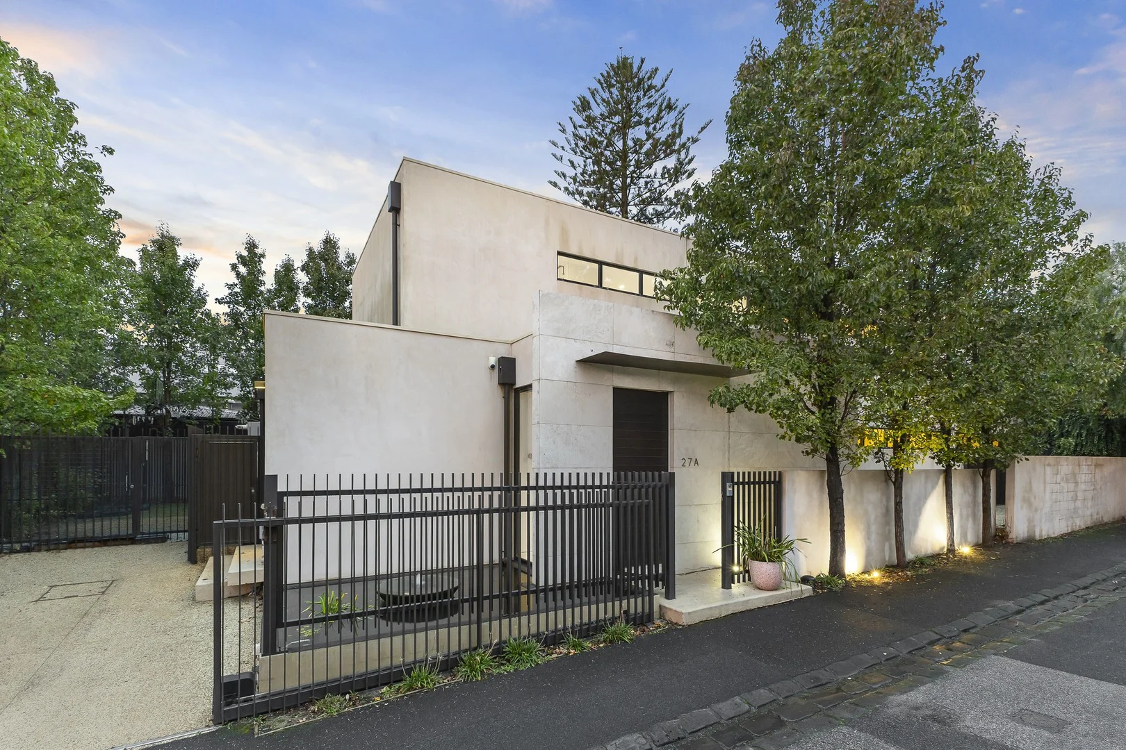 27A Fermanagh Road, Camberwell VIC 3124