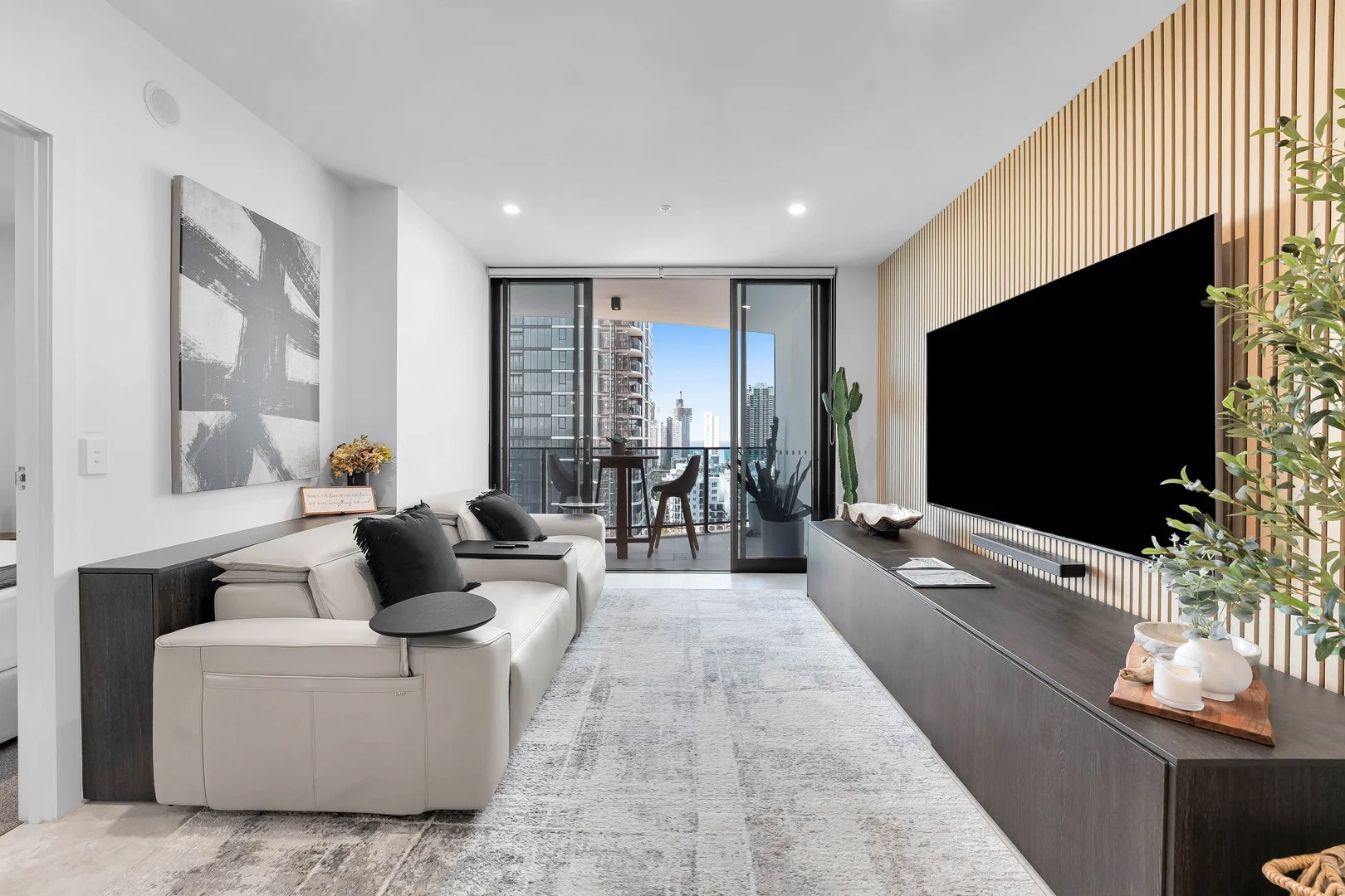 1402/28-30 Second Avenue, Broadbeach QLD 4218