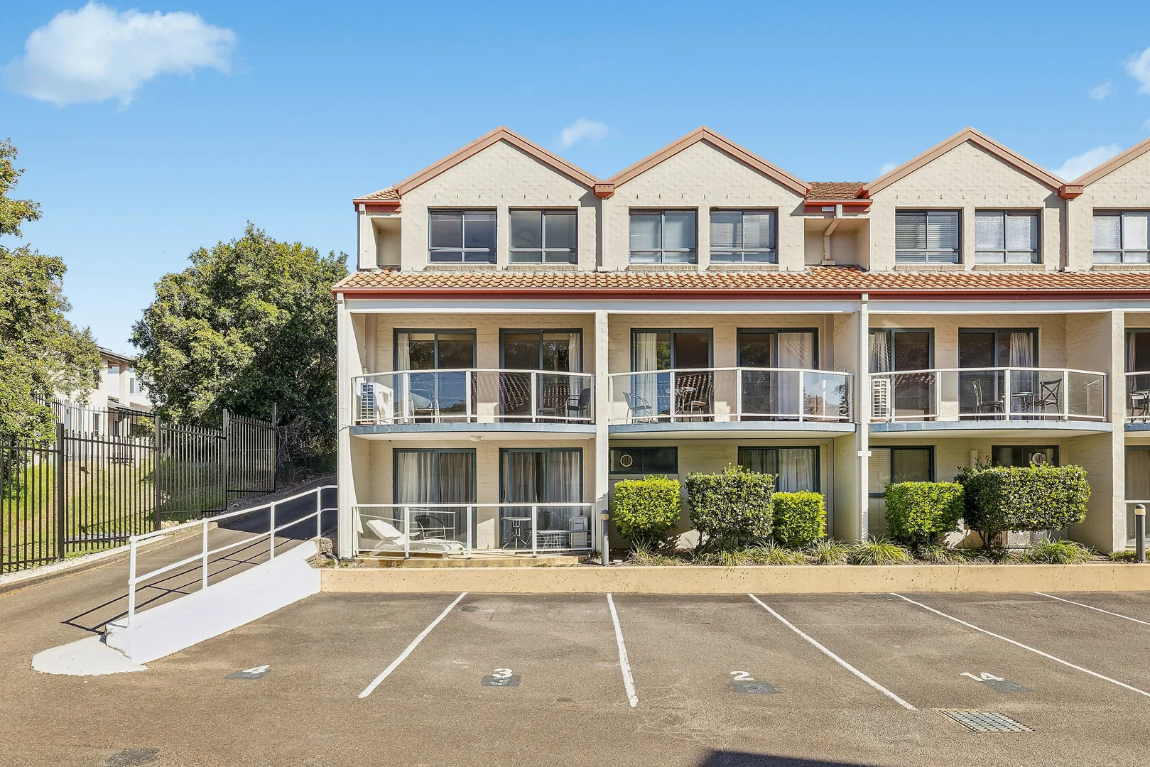 Additional image 3 of 14/1 Trafalgar Street, Nelson Bay NSW 2315