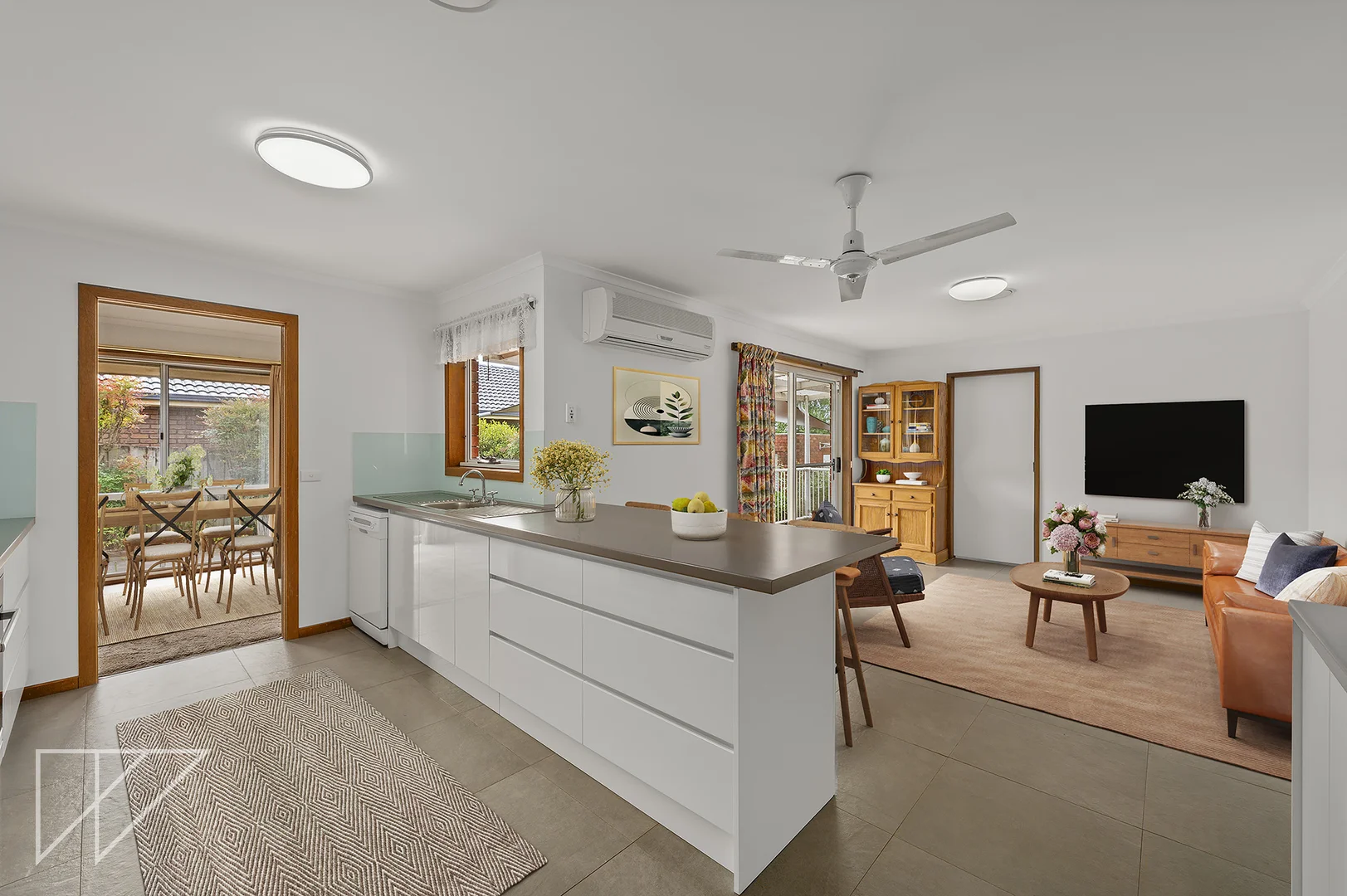 Additional image 2 of 10 McLean Street, Drouin VIC 3818