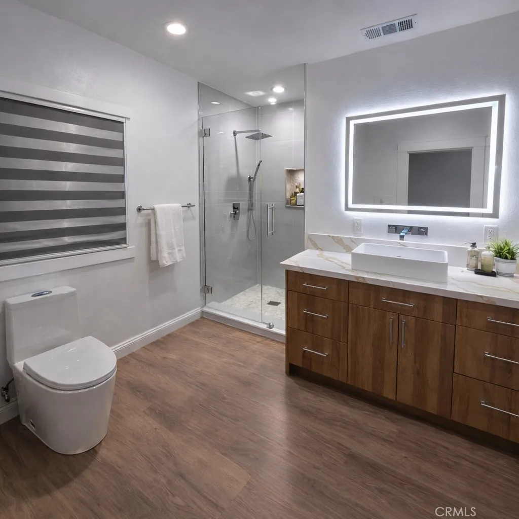 Additional image 12 of 1726 W 52nd St, Los Angeles, CA 90062