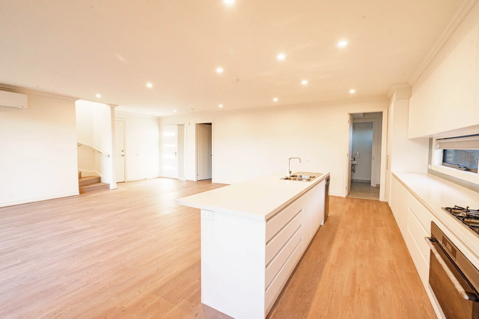 Additional image 6 of 2/322 Blackburn Road, Glen Waverley VIC 3150