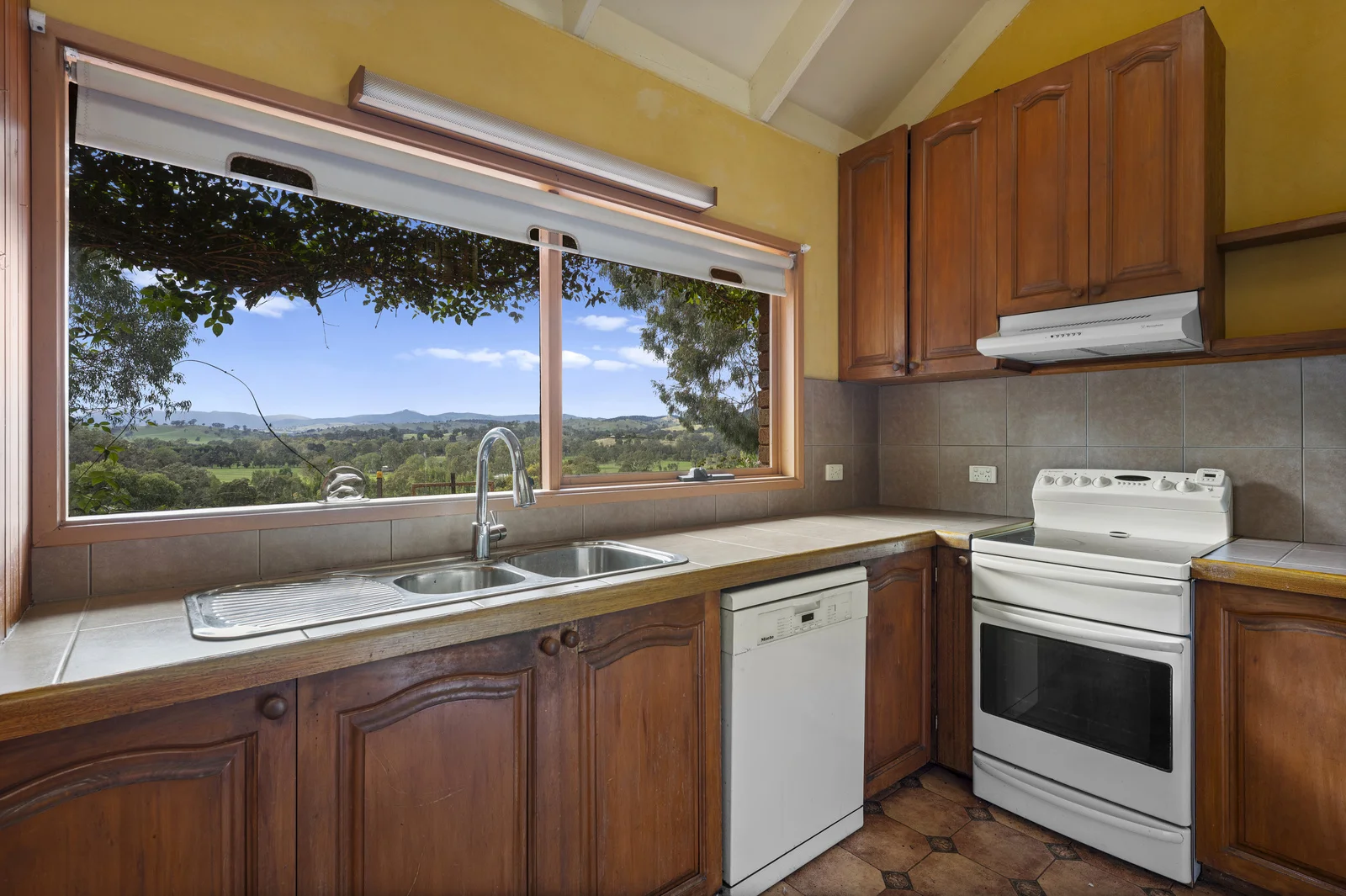 Additional image 10 of 443 Howes Creek-Goughs Bay Road, Goughs Bay VIC 3723