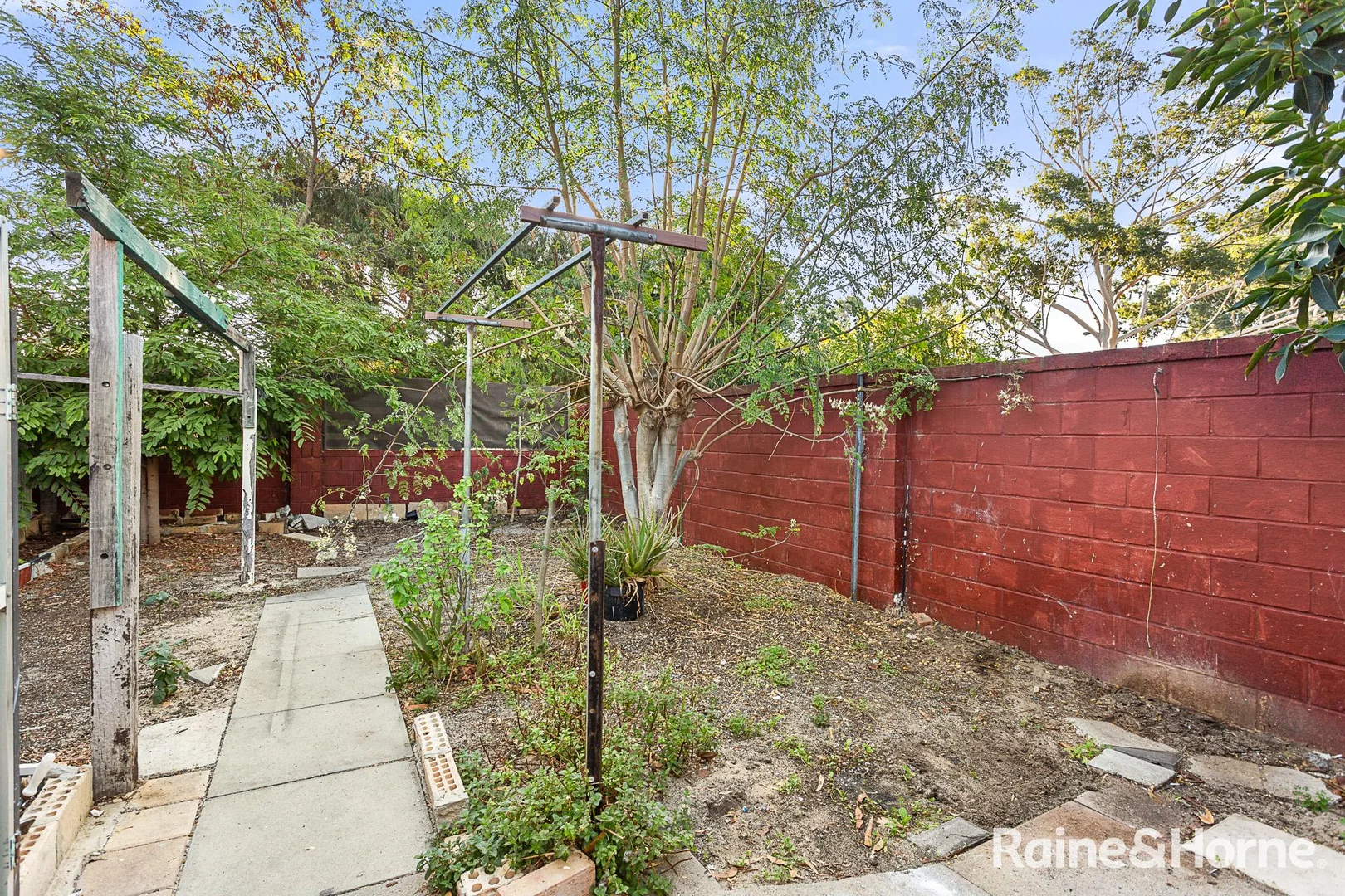 Additional image 27 of 35 Mercer Way, Balga WA 6061