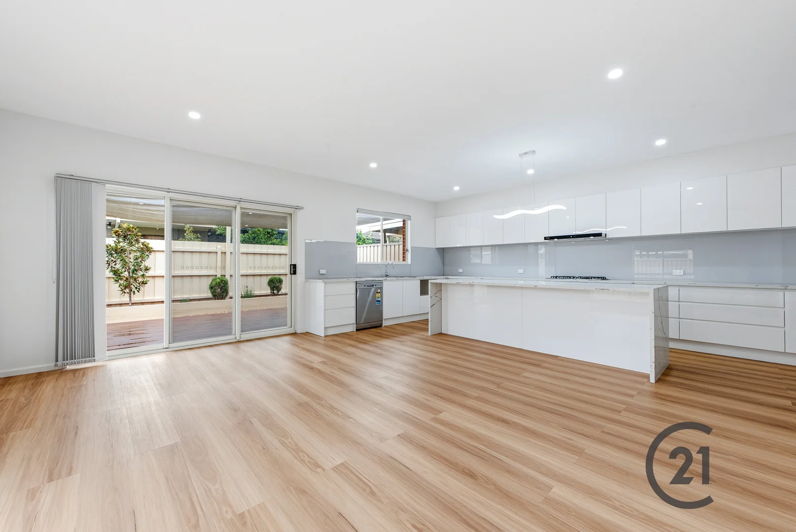 42B Gunther Avenue, Springvale VIC 3171 photo 3
