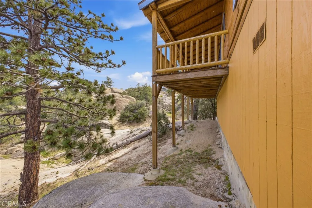 Additional image 67 of 33052 Donner Ln, Running Springs, CA 92382