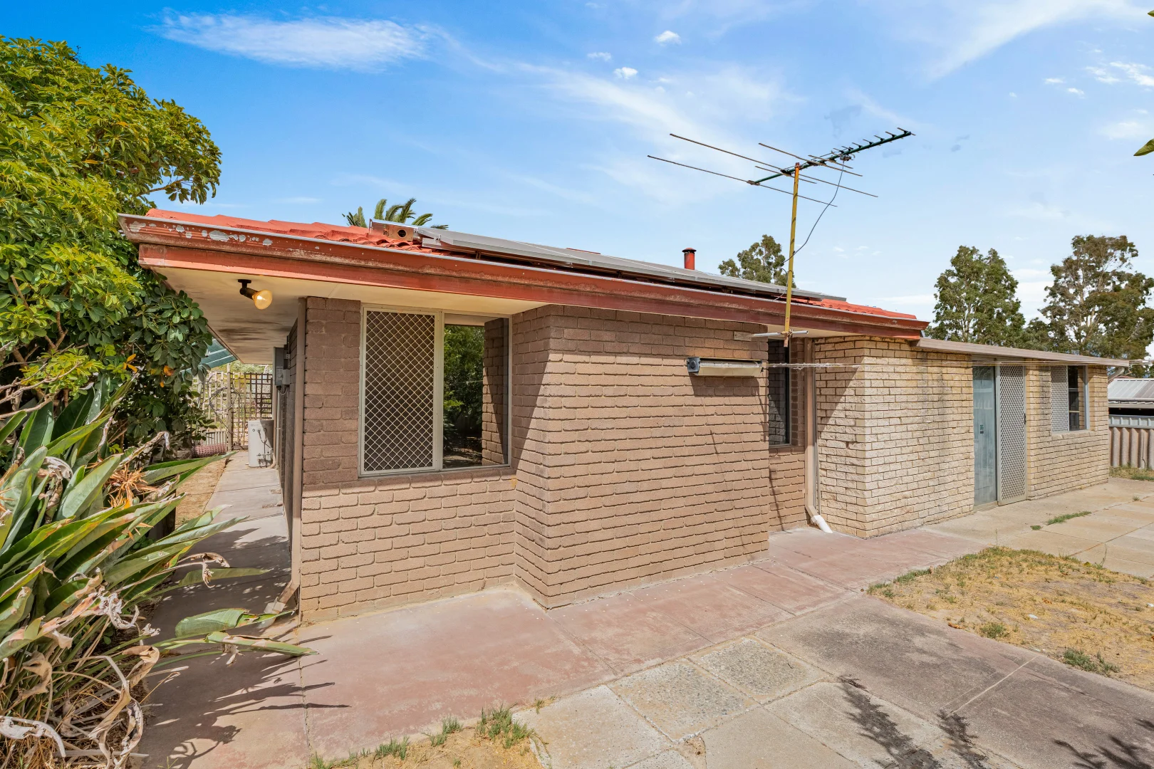 Additional image 31 of 4 Barge Court, Armadale WA 6112