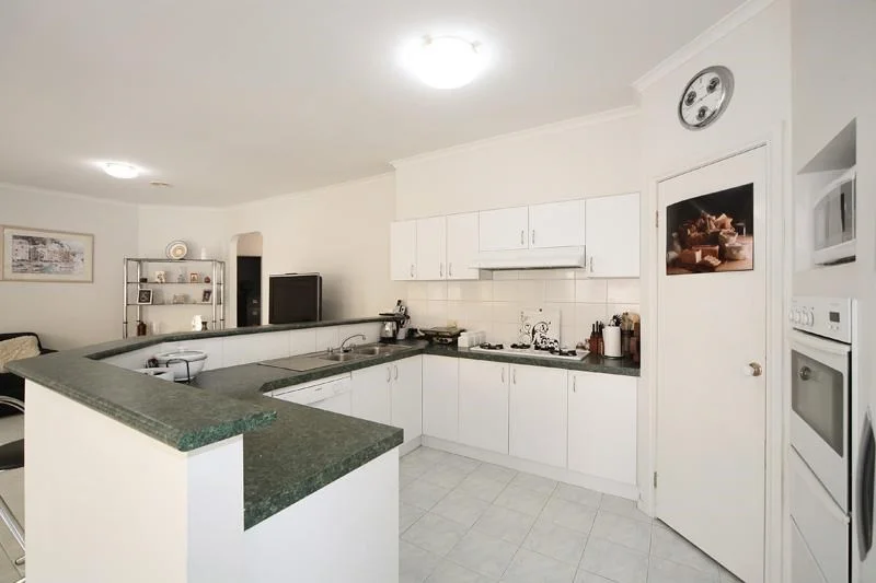 Additional image 4 of 2/1 Duckmanton Court, Bentleigh East VIC 3165