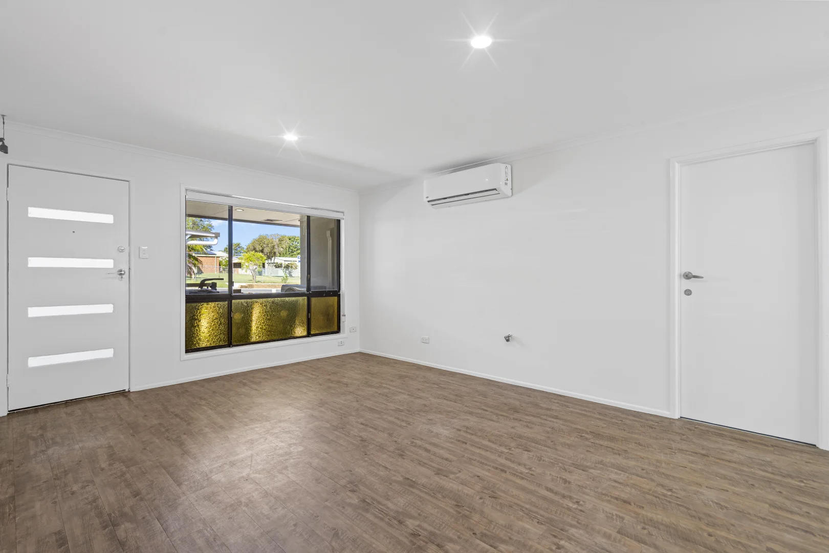 34 Barron Road, Birkdale QLD 4159 photo 2