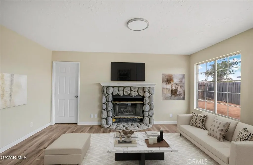 Additional image 13 of 20649 83rd St, California City, CA 93505