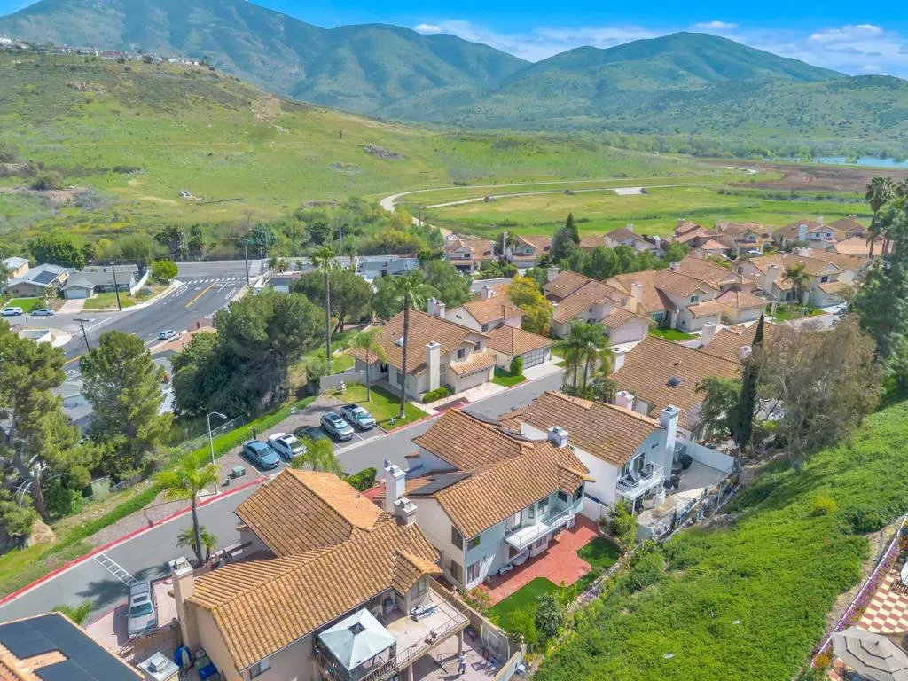 Additional image 101 of 1068 Fairhill Ter, Spring Valley, CA 91977