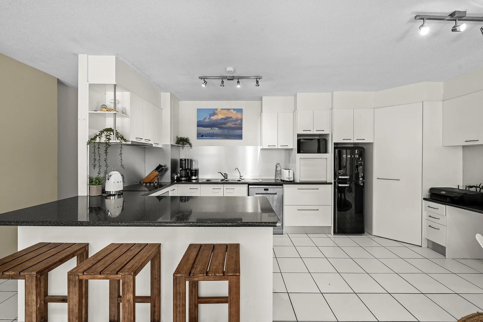 Additional image 4 of 2/828 Pacific Parade, Currumbin QLD 4223