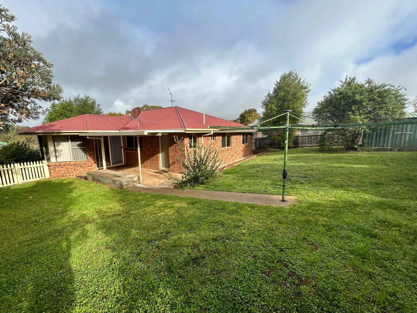 Additional image 6 of 12 Erin Court, Armidale NSW 2350