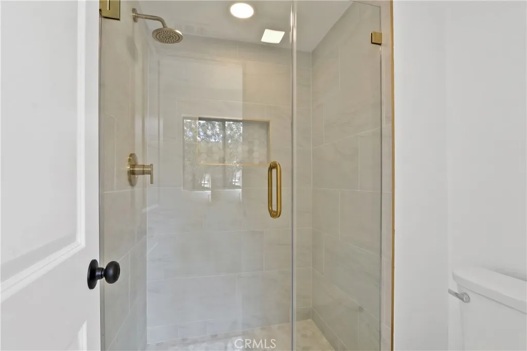 Additional image 17 of 22 Sand Dollar Court, Newport Beach, CA 92663