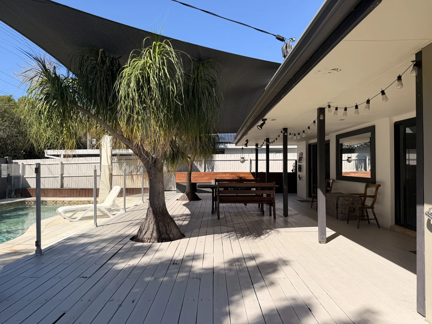 Additional image 3 of 2 Tirau Place, Broadbeach Waters QLD 4218