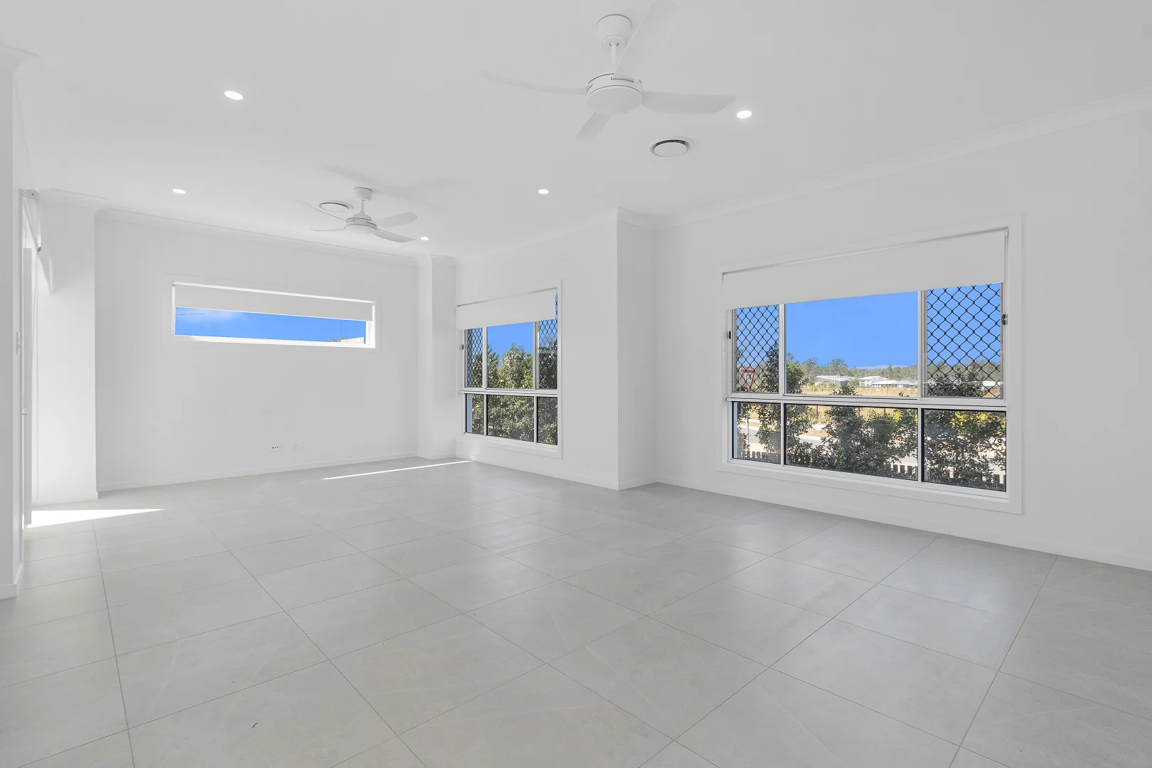 70 Belle Parade, Ripley QLD 4306 photo 5