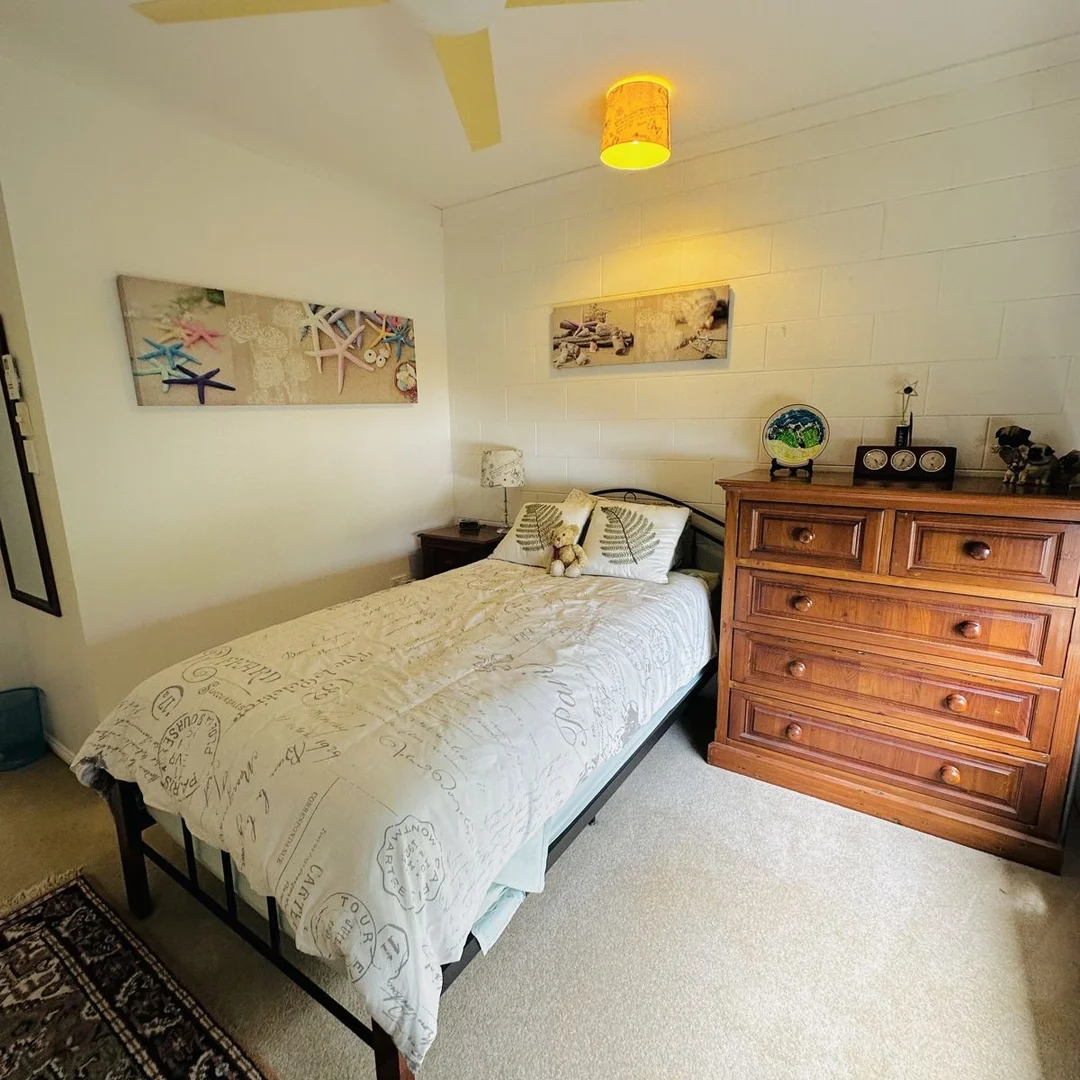 Additional image 18 of 7 8 Short Street, Redlynch QLD 4870
