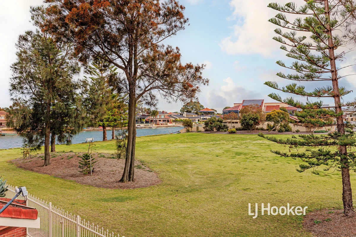 11/83 Lochside Drive, West Lakes SA 5021