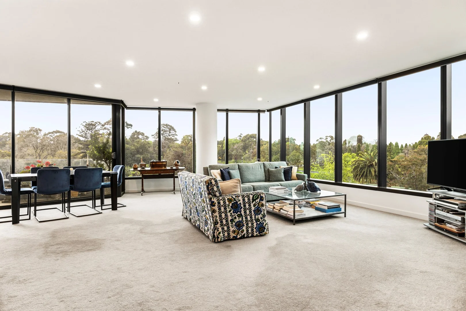 Additional image 3 of 611/250 St Kilda Road, Southbank VIC 3006