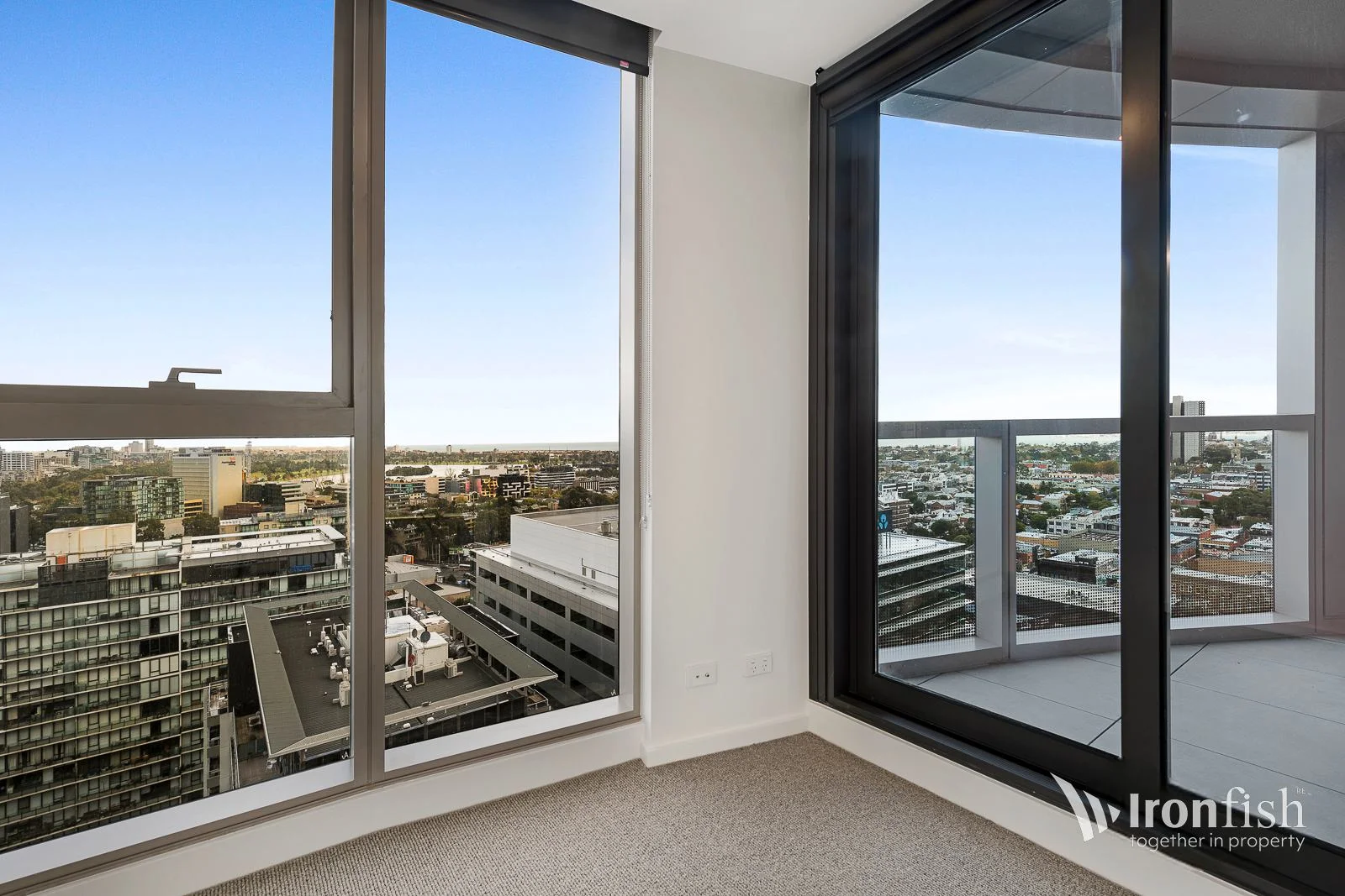 2004/70 Dorcas Street, Southbank VIC 3006