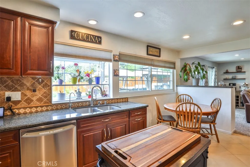 Additional image 17 of 321 Blossom Pl, Brea, CA 92821