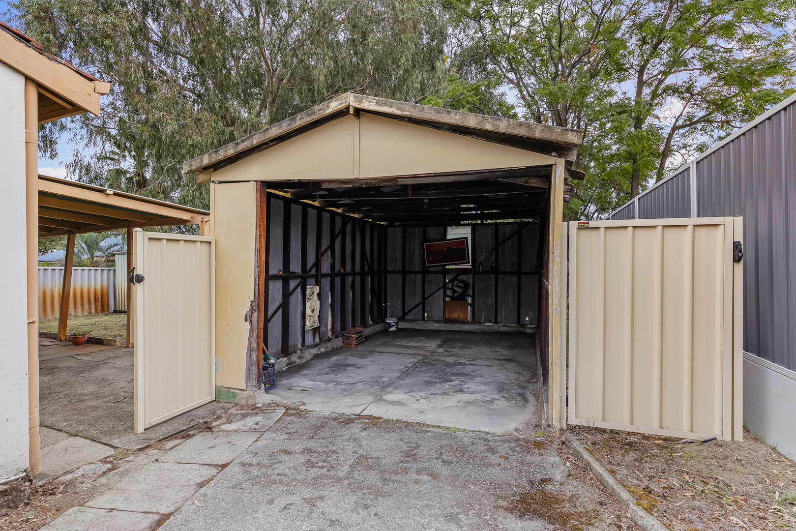 Additional image 13 of 203 Gabriel Street, Cloverdale WA 6105