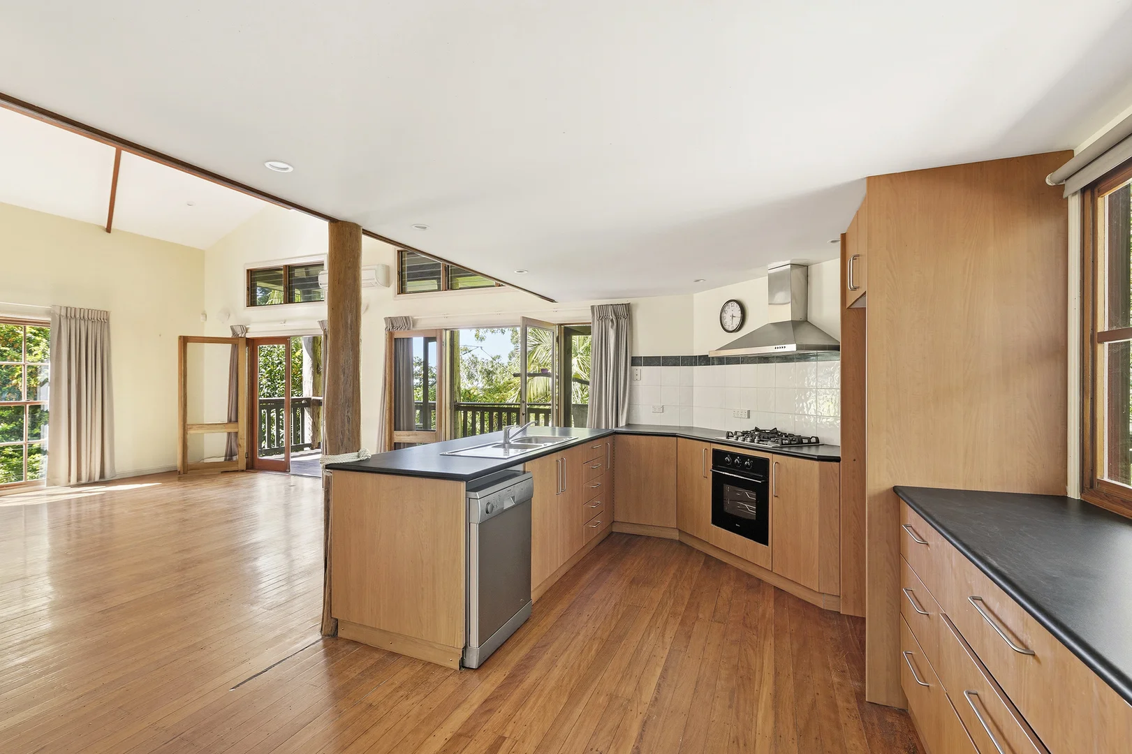 Additional image 3 of 13-15 Lombok Court, Tamborine Mountain QLD 4272