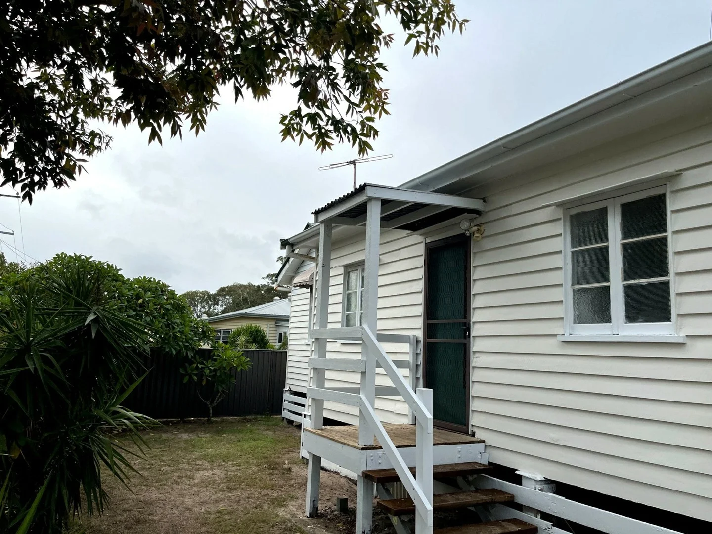 1 Elizabeth Street, Beachmere QLD 4510