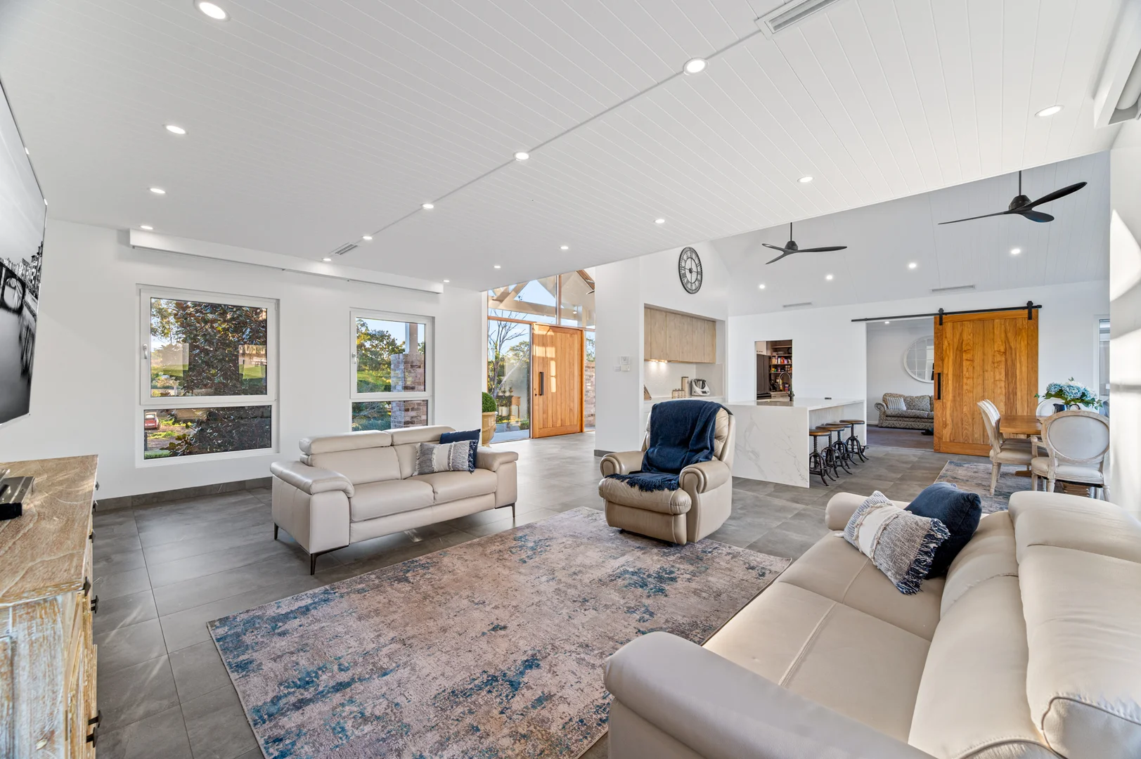 Additional image 14 of 3 Stimpson Crescent, Grasmere NSW 2570