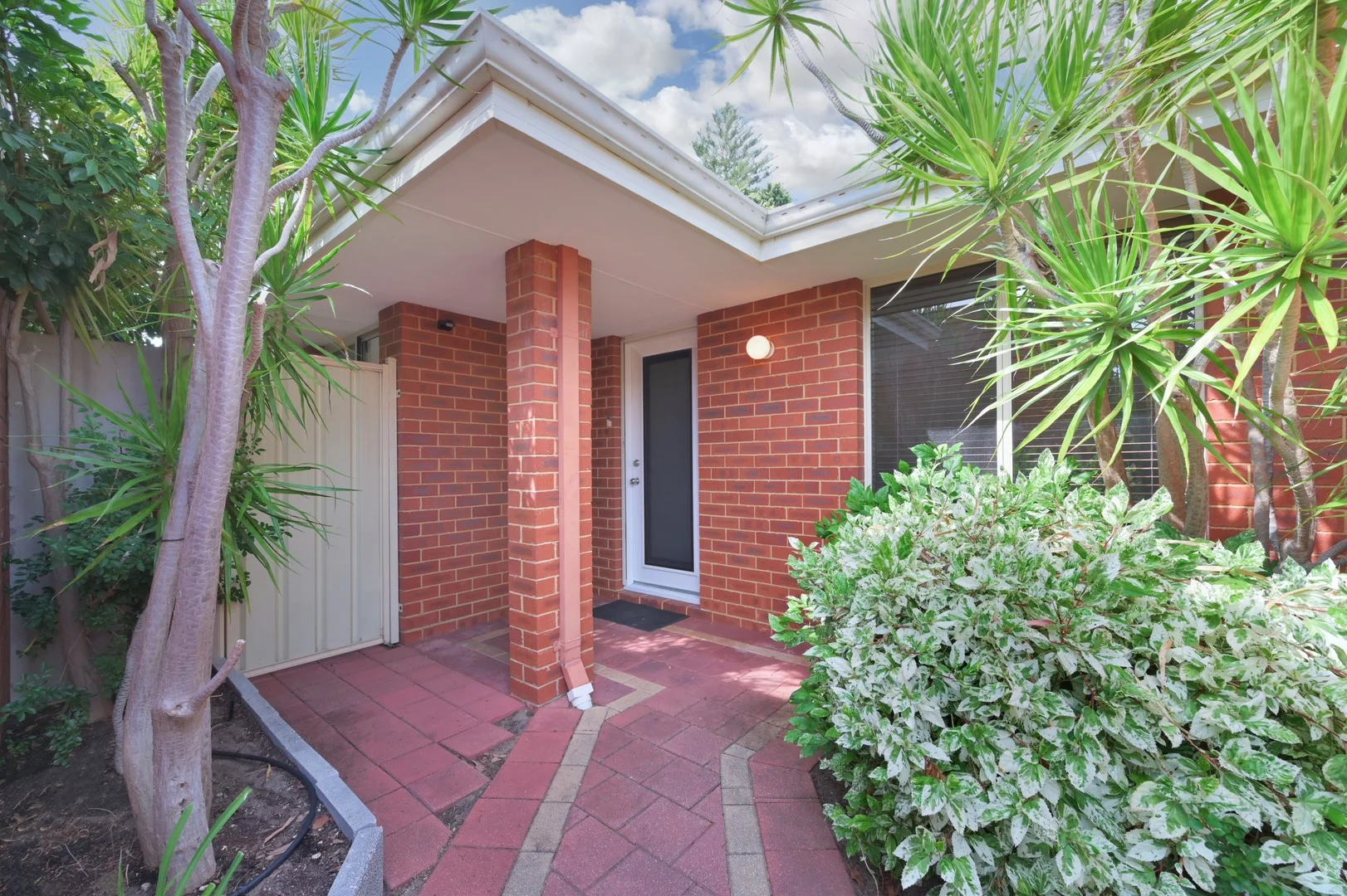 4/19 Ungaroo Road, Westminster WA 6061