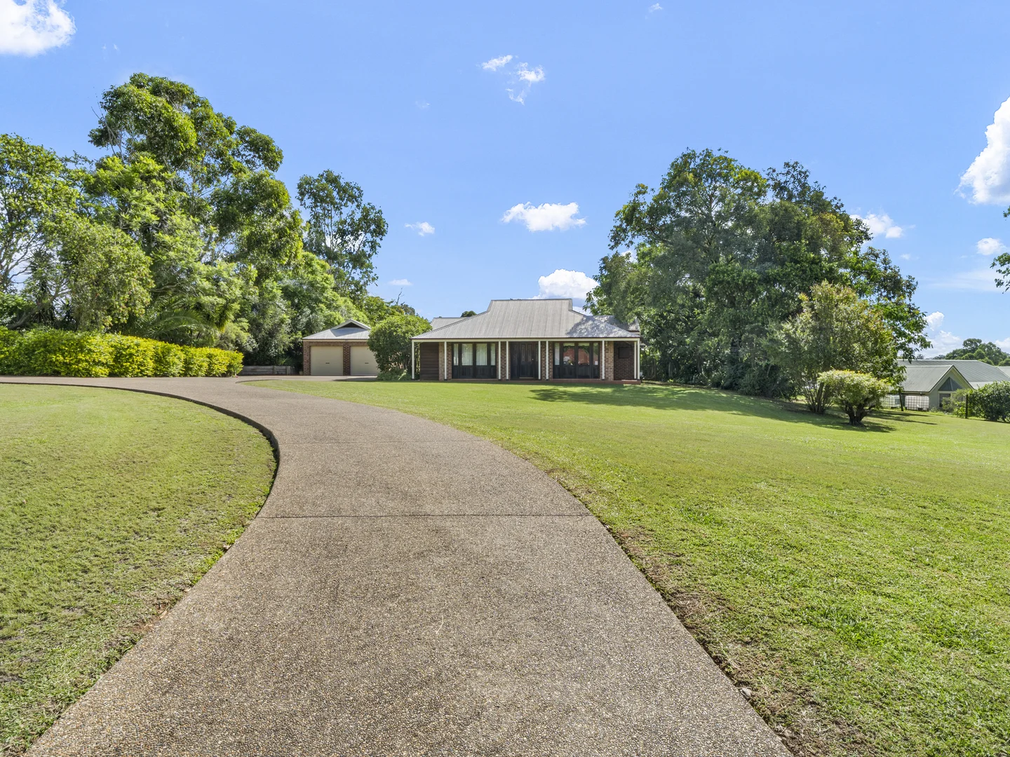 Additional image 3 of 19 Willoughby Circuit, Grasmere NSW 2570