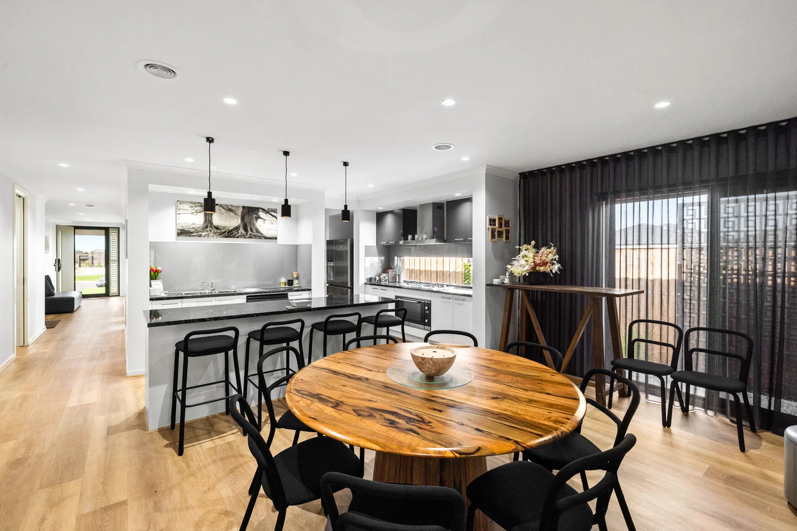 Additional image 5 of 247 Maracana Avenue, Manor Lakes VIC 3024