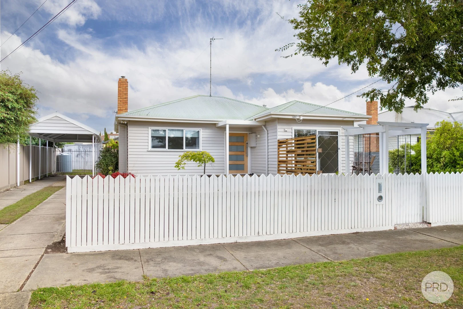 17 Linden Avenue, Wendouree VIC 3355