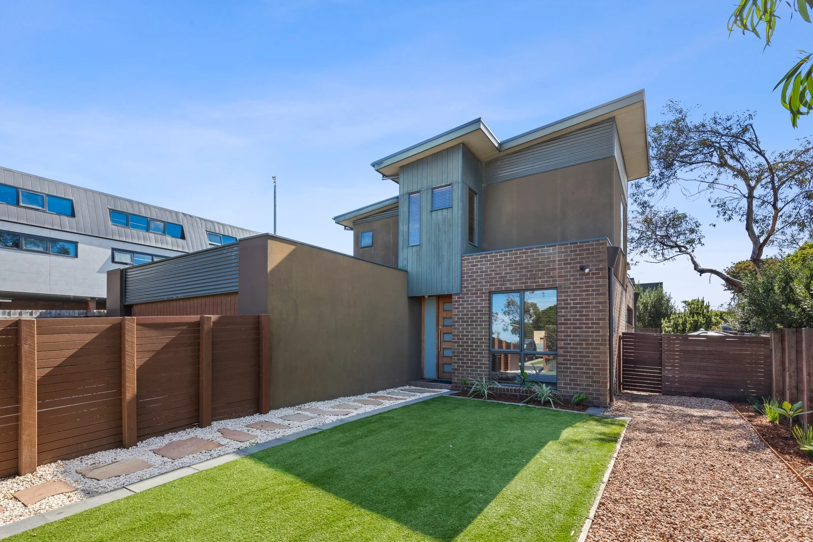 1/42 Spring Street, Torquay VIC 3228