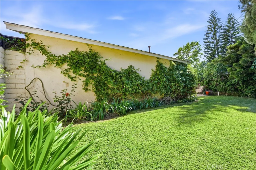 Additional image 29 of 713 E Sycamore Ave, Orange, CA 92866