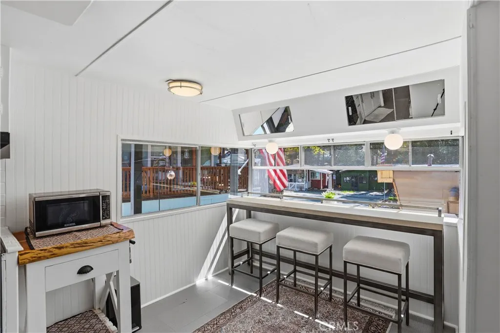 Additional image 9 of 25955 Hwy 243 Unit 5, Idyllwild, CA 92549