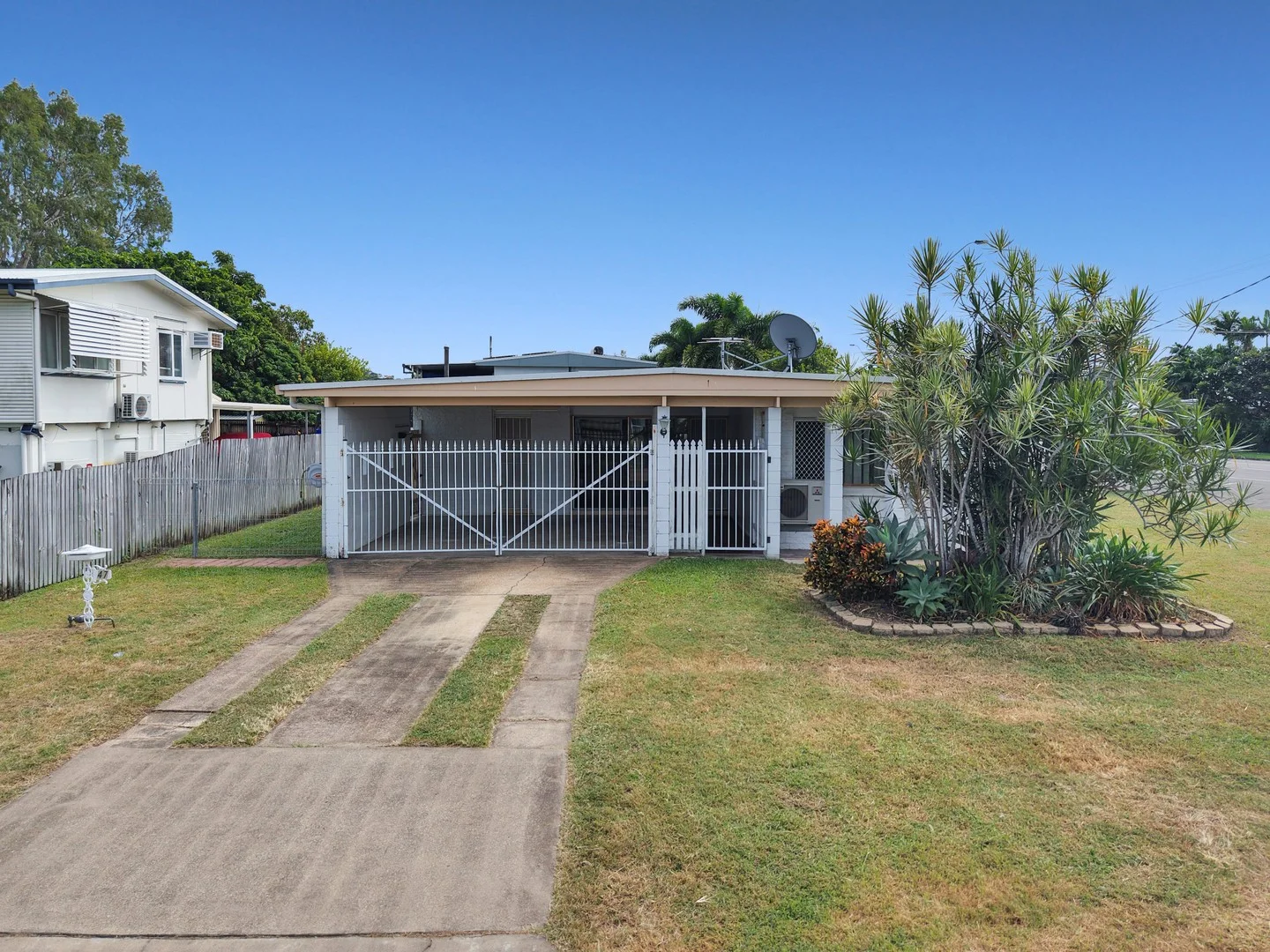 47 Bainbridge Street, Heatley QLD 4814
