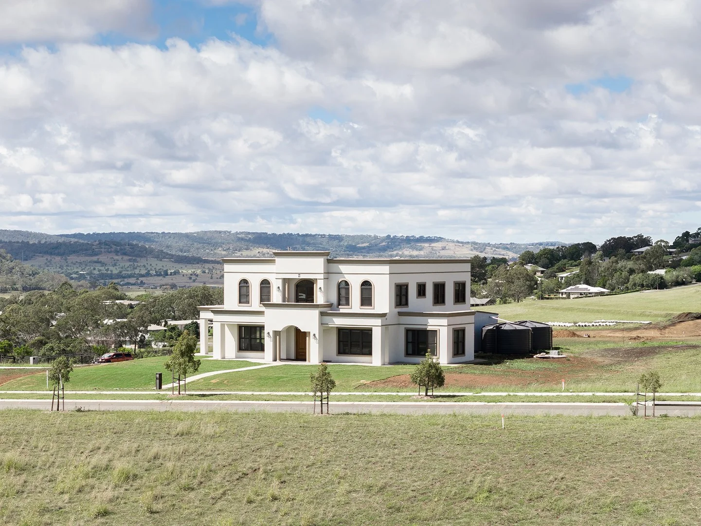 80 Summit Drive, Mount Rascal QLD 4350