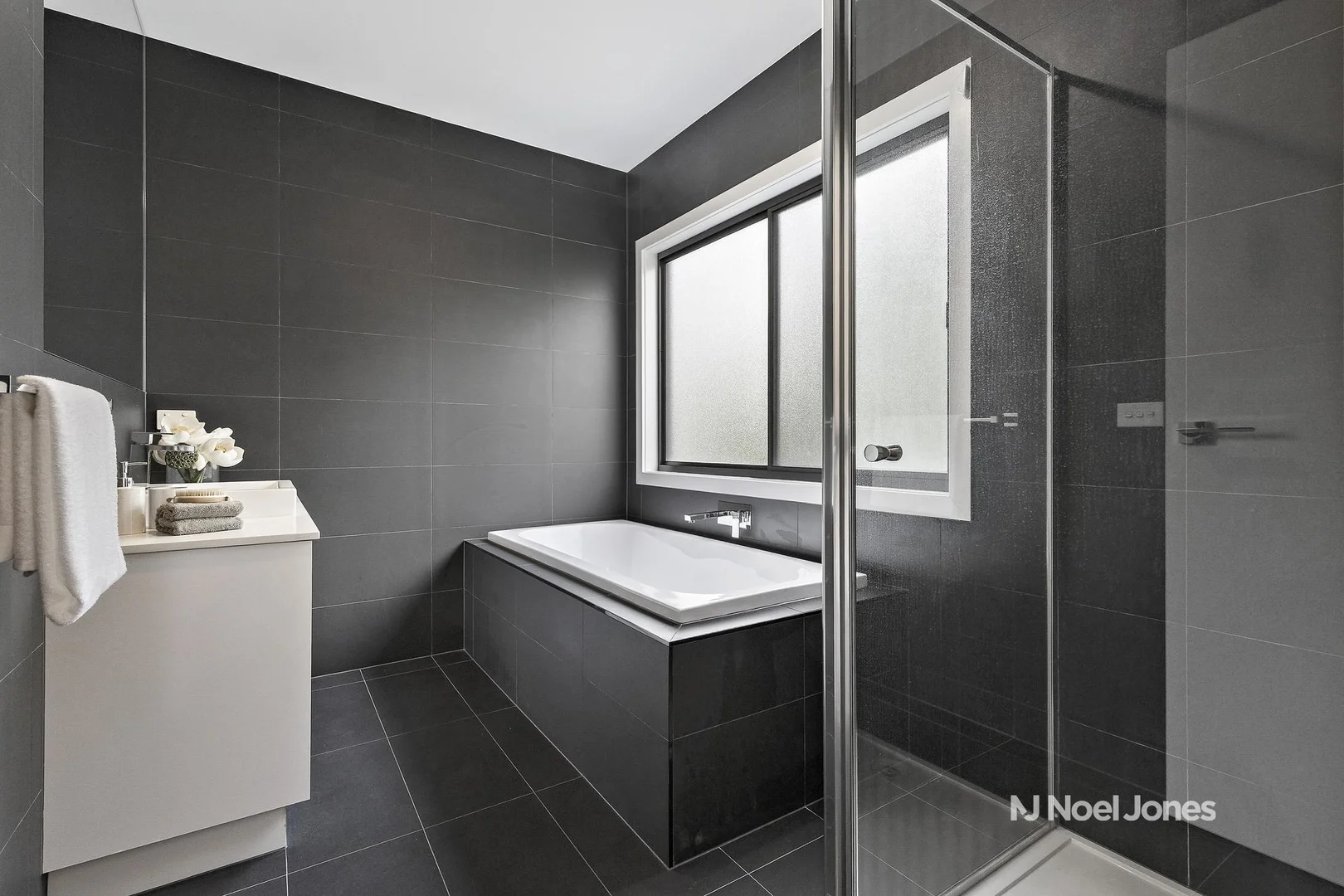 Additional image 7 of 4/37 Deep Creek Road, Mitcham VIC 3132
