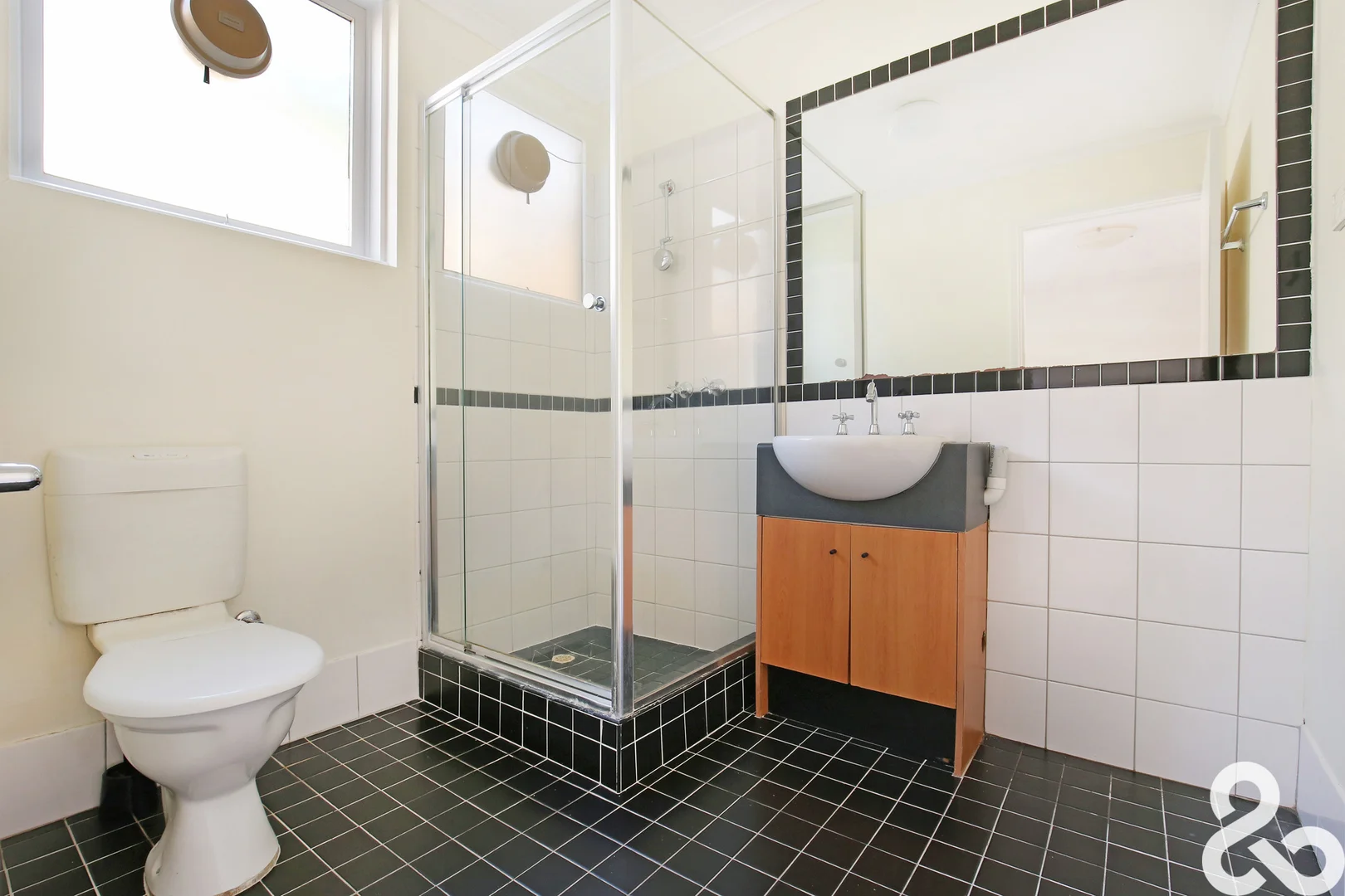 Additional image 7 of 4/70 Collins Street, Thornbury VIC 3071