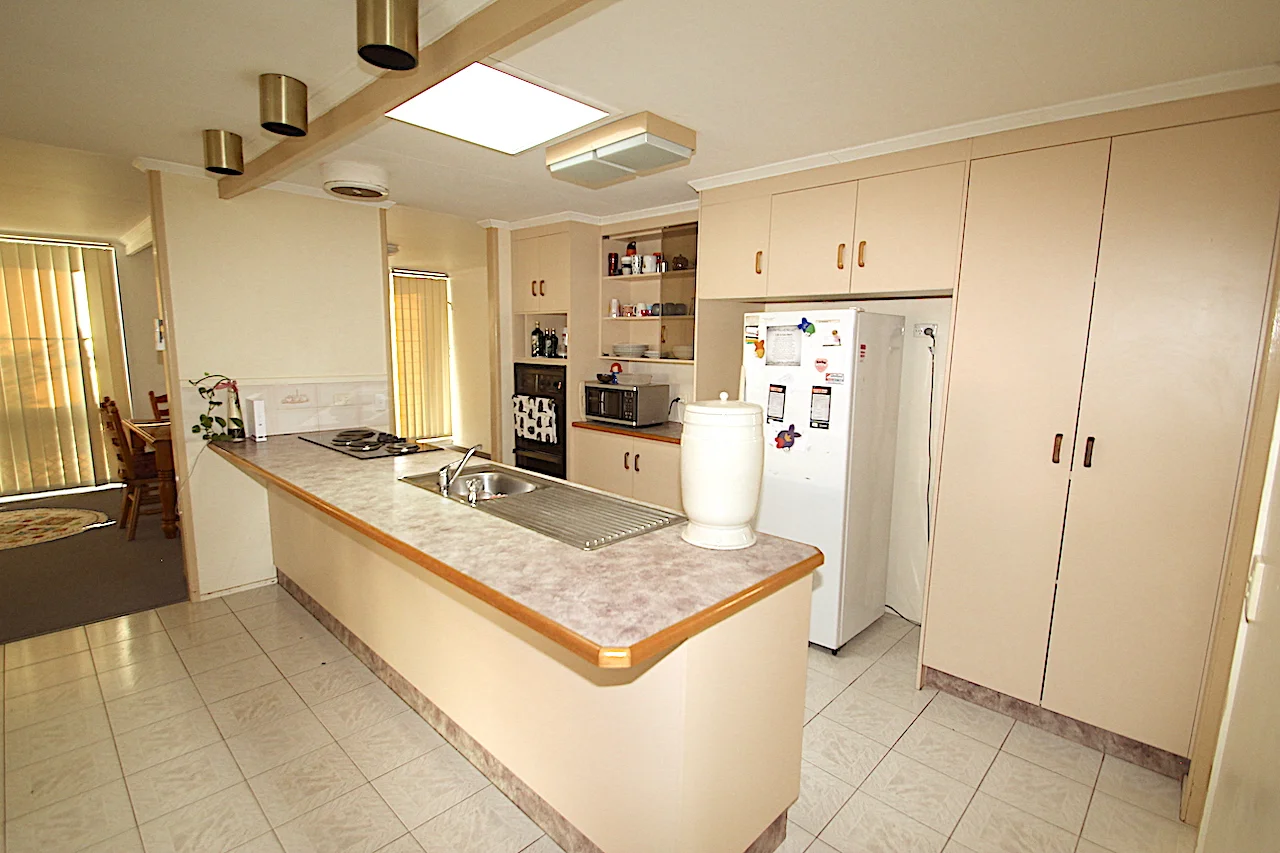 Additional image 10 of 17 BEITZ STREET, Roma QLD 4455